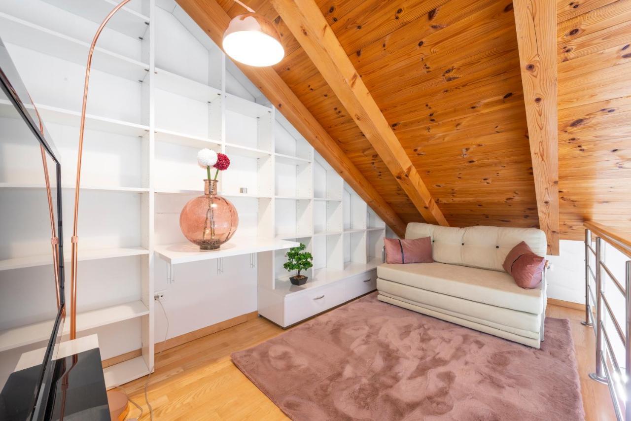 Huoneisto Luxury Nova